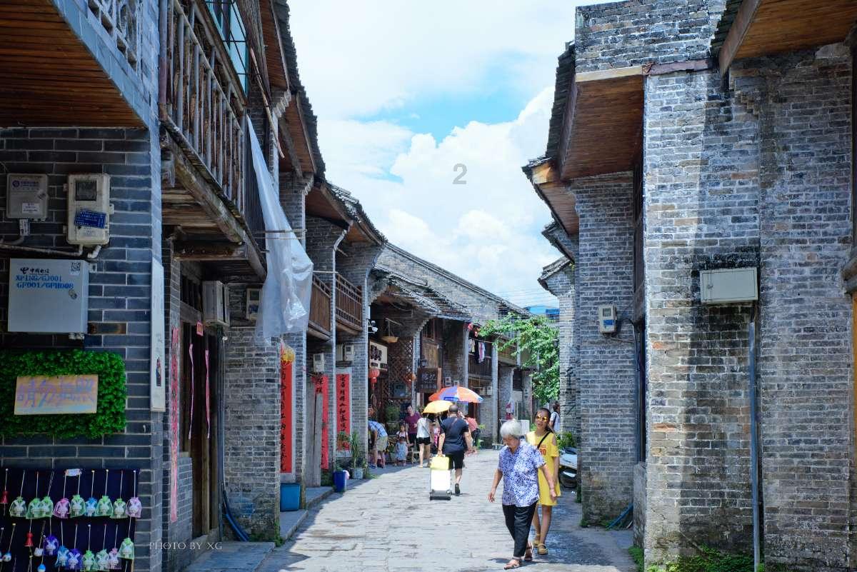 小小兵团